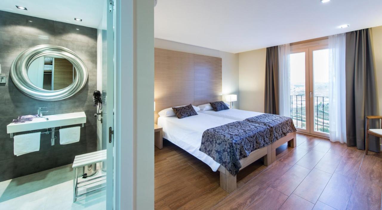 Hotel Medinasalim Мединасели Екстериор снимка