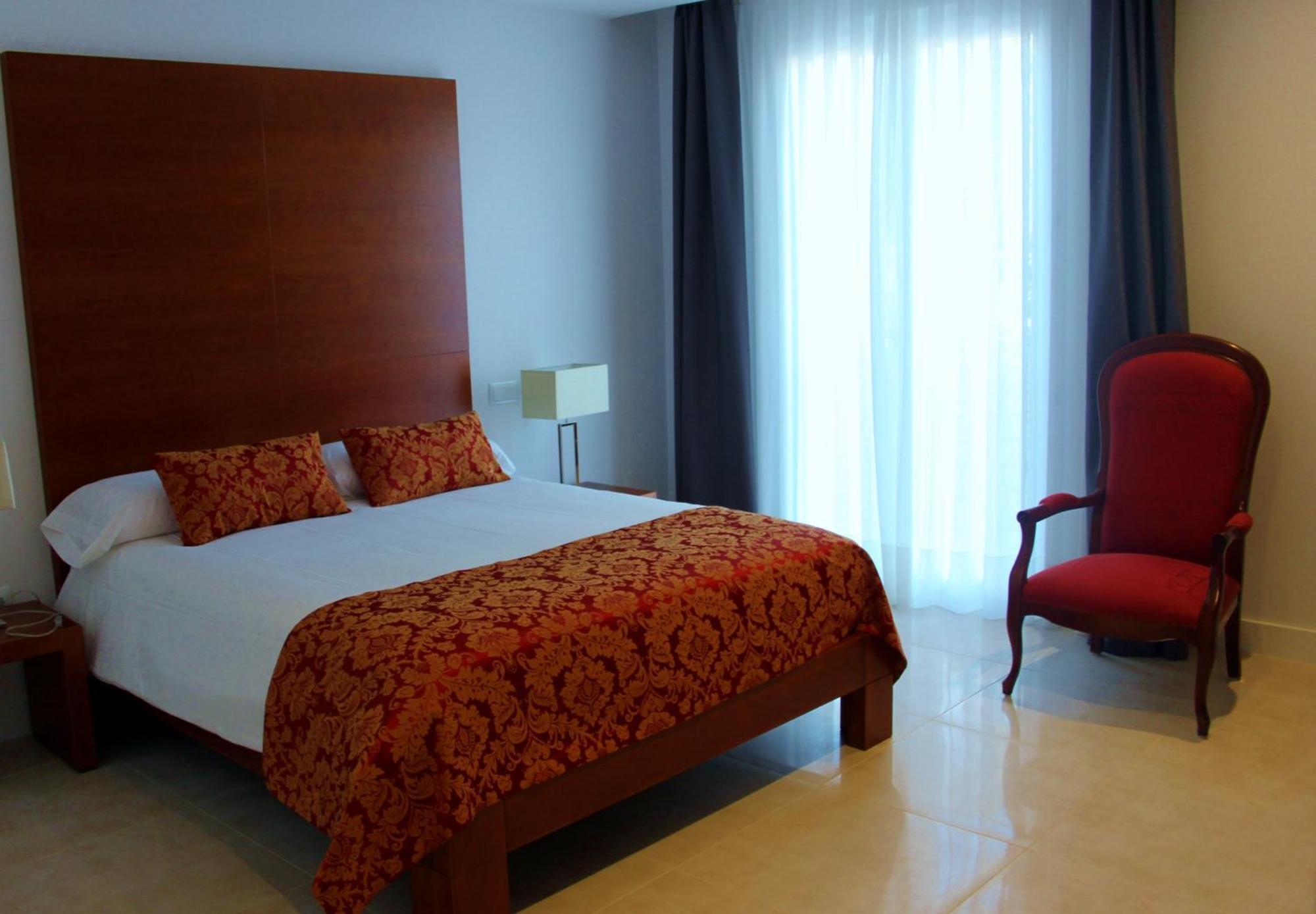 Hotel Medinasalim Мединасели Екстериор снимка