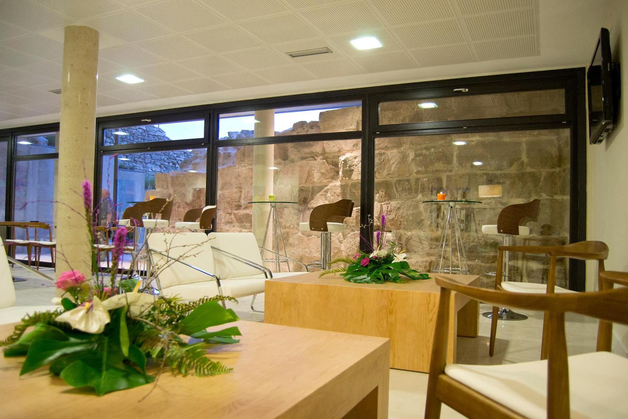 Hotel Medinasalim Мединасели Екстериор снимка