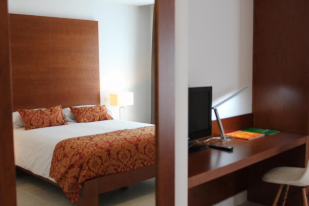 Hotel Medinasalim Мединасели Стая снимка