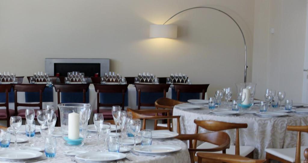 Hotel Medinasalim Мединасели Екстериор снимка